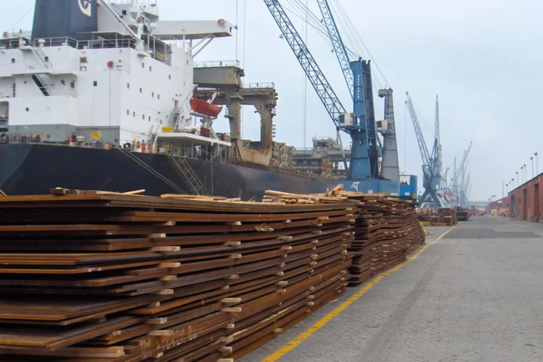 conventional breakbulk shipping